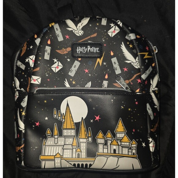 Funko Handbags - Funko Harry Potter castle mini backpack bookbag bag tote!
